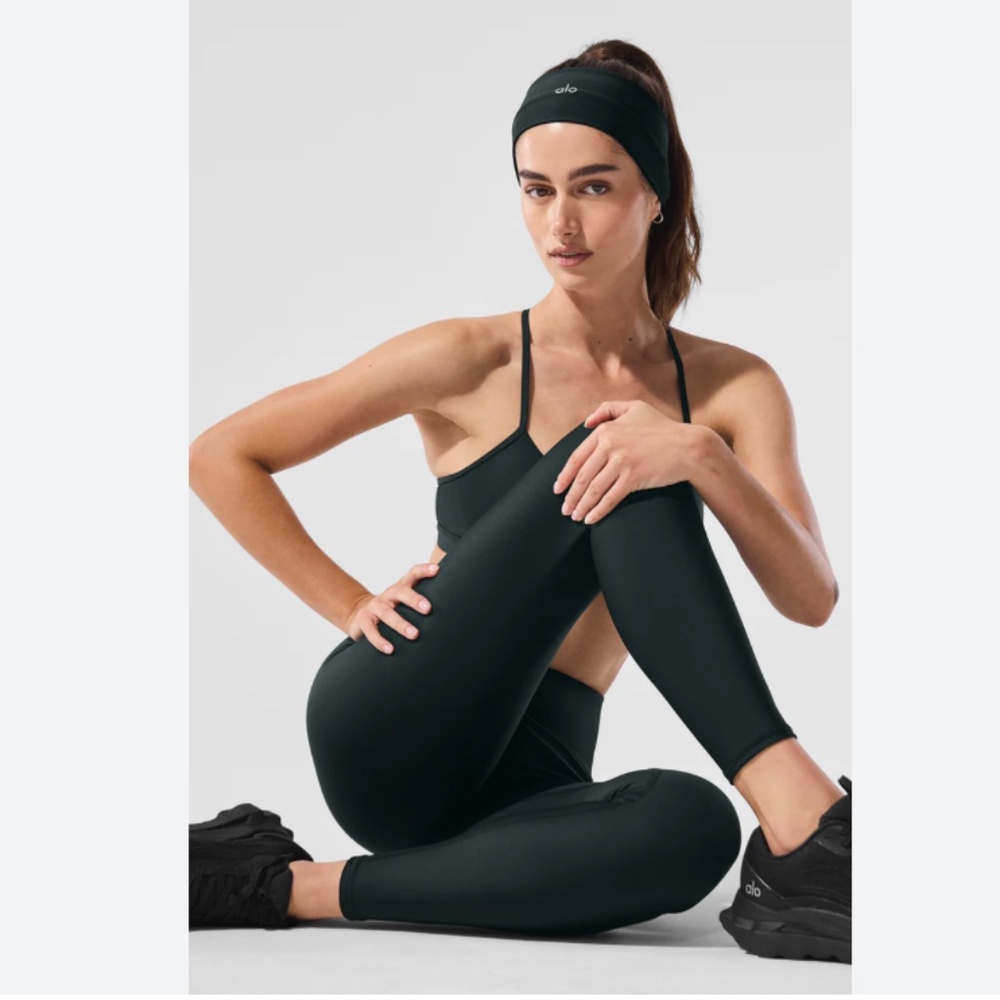 Alo Charcoal Green Airlift Set Size XS: Intrigue Bra and 7/8 leggings